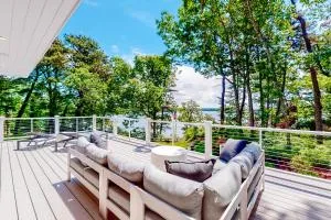 Follins Estate - North Dennis