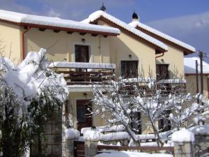 Dryas Guesthouse Parnassos Greece