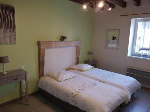 Maisons de vacances Gite Monce-en-Belin, 4 pieces, 6 personnes - FR-1-410-207 : photos des chambres