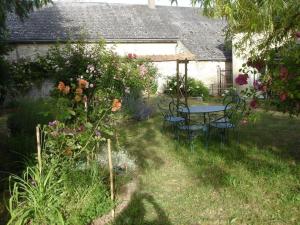 Charmant Gîte au Calme près de Pithiviers avec Jardin et Terrasse - FR-1-590-133