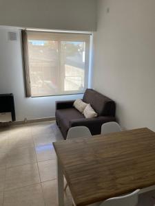 Sixto con cochera a dos cuadras del hospital DR Raul Matera y a 5 cuadras del HAM