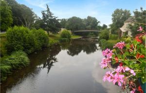 Stunning Home In Ardentes With Kitchen