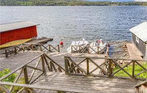 Beautiful Home In Rimforsa With Kitchen