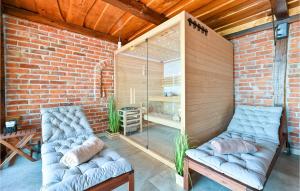 Nice Home In Nova Diklenica With Sauna