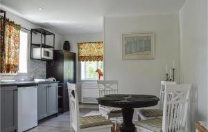 Nice Apartment In Malmköping With Sauna