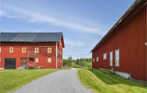 Nice Apartment In Malmköping With Sauna