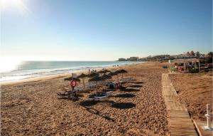 Stunning Apartment In Torrevieja