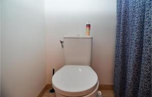 Maisons de vacances Cozy Home In Arles With Wifi : photos des chambres