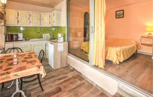 1 Bedroom Stunning Apartment In Nyons