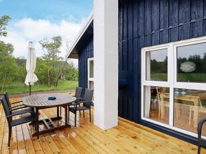 6 person holiday home in Læsø-By Traum