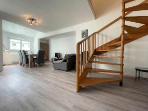 Appartements Duplex 3 pieces renove avec loggia et garage, coeur de Briancon, proche telecabine, 4-6 couchages - FR-1-330C-130 : photos des chambres