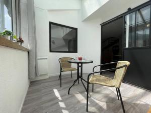 Appartements Duplex 3 pieces renove avec loggia et garage, coeur de Briancon, proche telecabine, 4-6 couchages - FR-1-330C-130 : photos des chambres