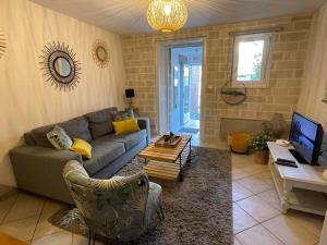 Appartements Le Patio, coeur de ville avec garage & jardin, gare a pied : photos des chambres