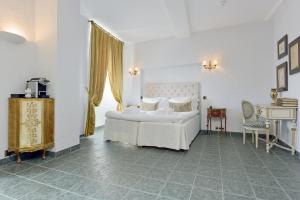 54 Rue sous Barri, 06800 Cagnes-sur-Mer, France.