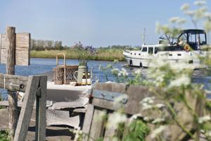 Smuk Bell Tent Glamping nabij het water in Friesland