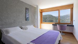 Superior Double Room with Lake View room in Posada del Agua
