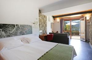 Suite with Garden View room in Posada del Agua