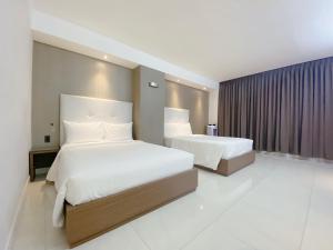 The Luxe Hotel by KiN