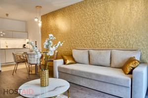 Azúr Apartment - hostAID