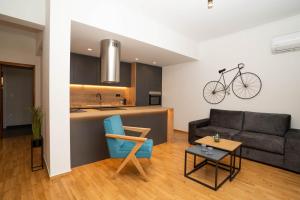 AthensBlues Glyfada Premium