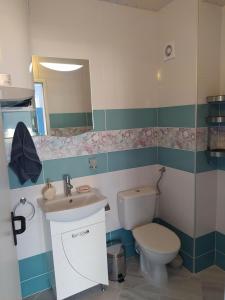 Апартамент Blue apartment, гр. Китен