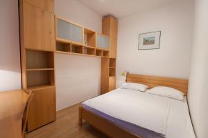 Retro Tour As Ljubljana central apartment Behind University - step away from Ljubljanica river