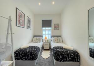 A Stones Throw By My Getaways