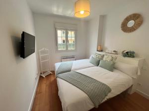 Apartamento con terraza y acceso a la playa