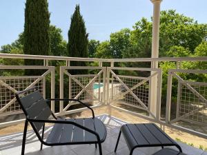 Hotels Domaine de la Reynaude : Chambre Double avec Terrasse