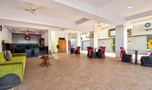 Itsy Hotels Carnival Inn