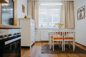 Apartment RADO 75m2 mit Garten und Terrasse