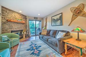 Durango Resort Condo with Balcony and Mtn Views!