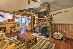 Cabin with Trails and Creek! 23 Mi to Camelback Slopes