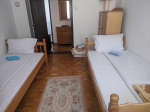 Apartmani Cera