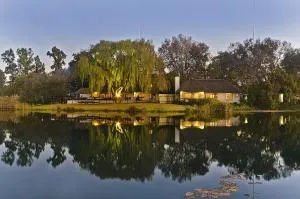 Stornoway Lodge - Renos