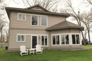 Bay Colony 775 - Merrifield