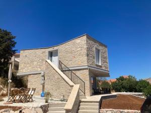 Seaview apartment in modern villa