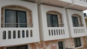 Budget Studio room in Mandy Suites