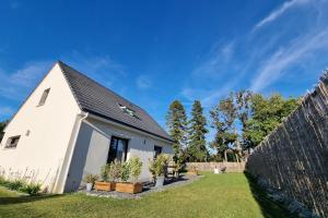 Jolie maison avec terrasse et jardin à Amfreville