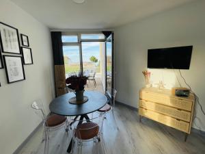 Apartment Promenadenkieken mit Pool