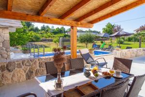 Villa Karina Grubine, Imotski