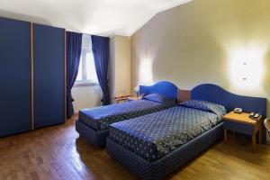 Single Room with Terrace