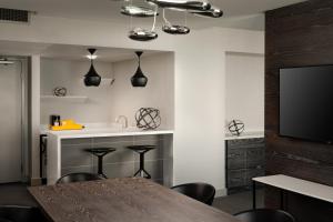 One-Bedroom Suite with Two Queen Beds room in Hyatt Regency Los Angeles International Airport