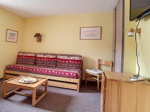 Studio classique Départ et retour skis aux pieds Balcon est - FR-1-344-1130