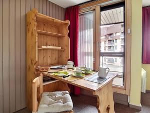 Studio classique Départ et retour skis aux pieds Balcon est - FR-1-344-1130