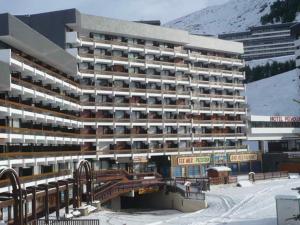 Studio rénové, ski aux pieds, balcon, Les Menuires - FR-1-344-1140