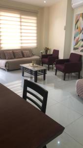 Garzota Suites Airport Bajos