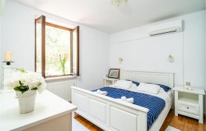 Lovely Home In Ston With Wifi