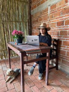 LÍZU Tu casa en un pueblo zapoteca