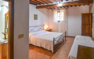 2 Bedroom Amazing Apartment In Cortona